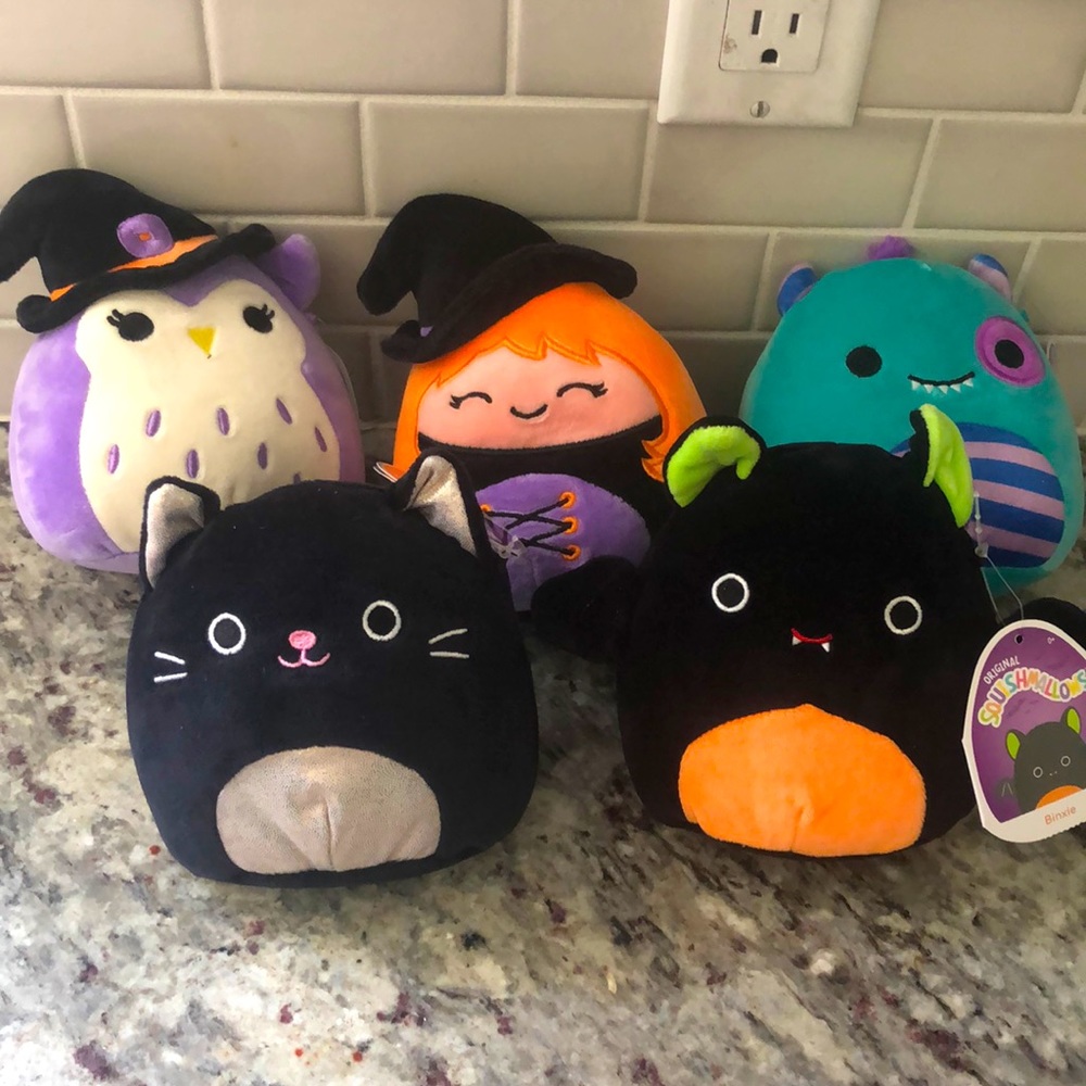 Halloween 2021 Squishmallow Cracker Barrel set